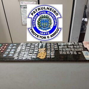 Guarda Municipal prende homem por tráfico de drogas em Jardim Icaraí; adolescente é liberada