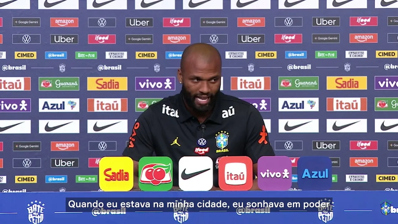 Igor Thiago comenta sobre a disputa por titularidade na Seleção Brasileira