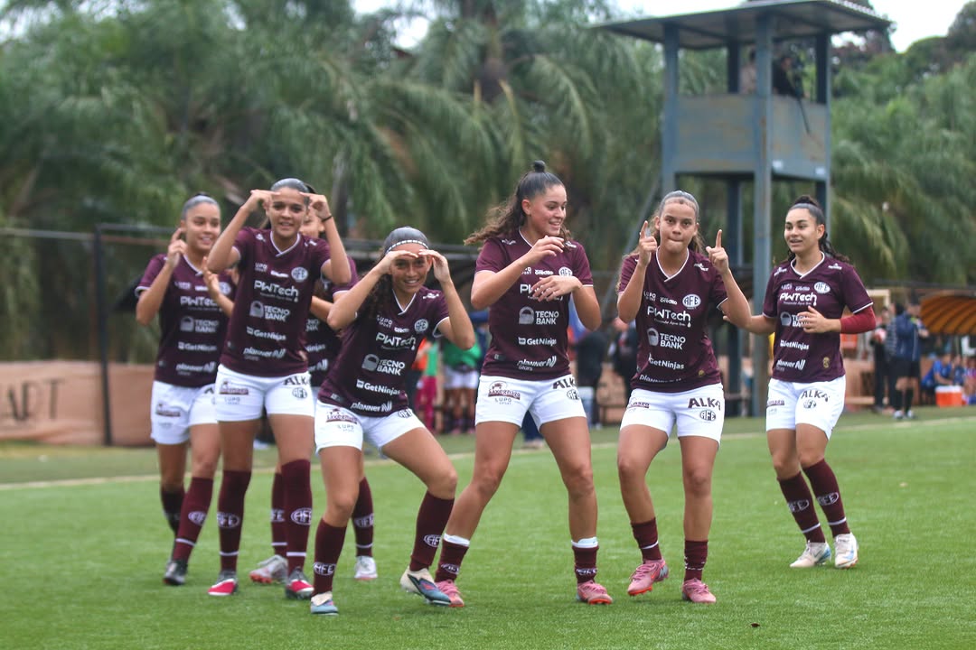 Guerreirinhas Grenás Sub-17 goleiam Avaí/Kindermann no Brasileiro Feminino