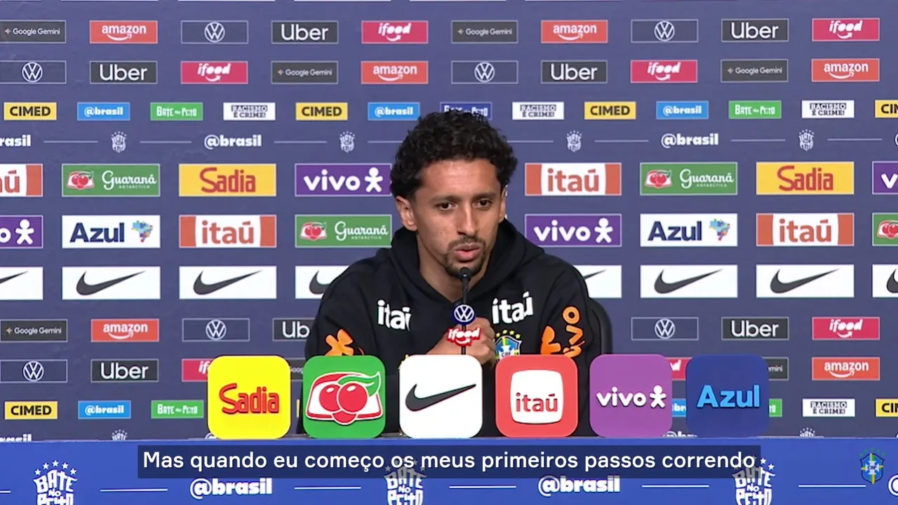 Marquinhos explica gesto de apoio a Magalhães após pênalti perdido em preparação para a Copa do Mundo