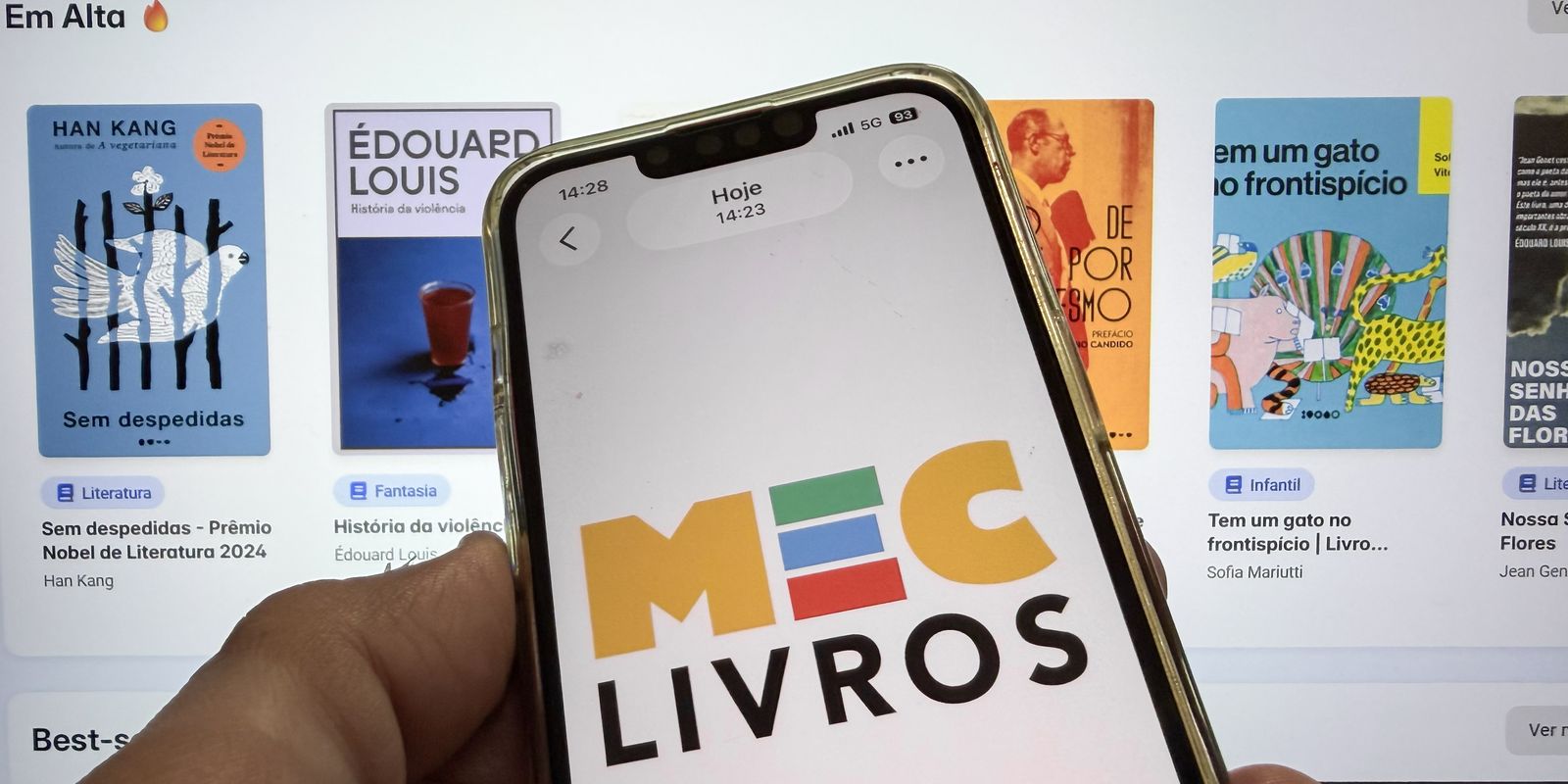 MEC Livros registra mais de 3 mil empréstimos diários e revela obras mais lidas