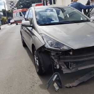 Motoboy fica ferido em colisão no Jardim Betânia, São Carlos