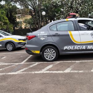 Motorista foge de blitz da Polícia Rodoviária após teste de álcool