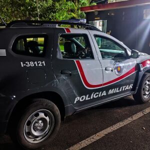 Polícia Militar captura mulher com mandado de prisão em aberto em São Carlos
