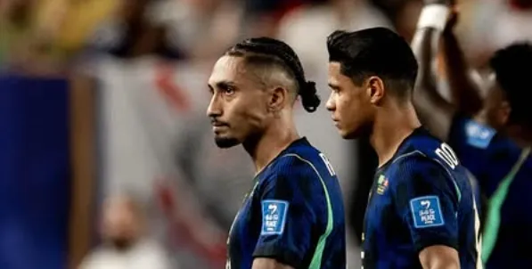 Raphinha se manifesta sobre lesão na Copa do Mundo