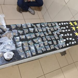ROCAM apreende drogas e prende homem por tráfico no Jardim Jacobucci