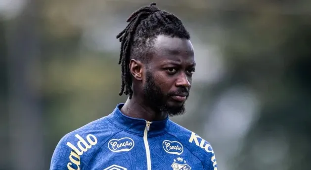 Santos novamente sob ameaça de transfer ban por dívidas