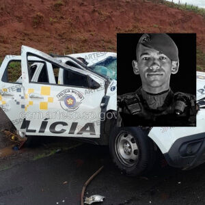 Policial rodoviário morre em capotamento de viatura na SP-326
