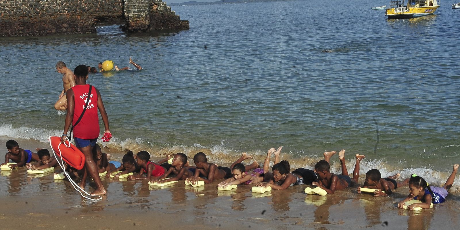 Sobrasa alerta para afogamentos, uma das principais causas de morte de crianças no Brasil