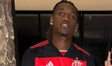 Rafael Leão no Flamengo: atacante português volta a demonstrar carinho pelo clube