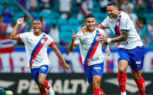Bahia vence Chapecoense por 2 a 0 em jogo atrasado
