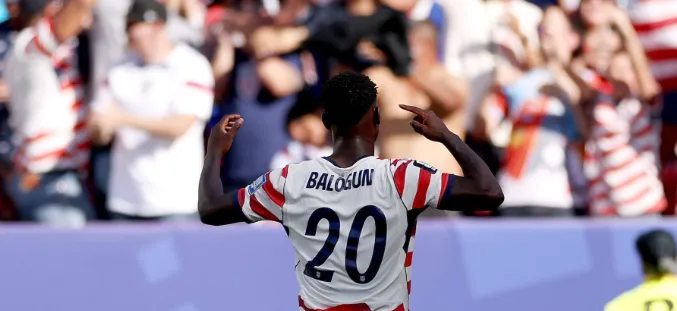 Balogun admite impacto na seleção americana após polêmica com a Fifa e Trump