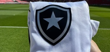 Botafogo retoma controle da SAF após acionar cláusula em meio a impasse
