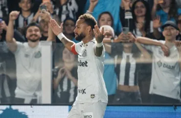 Neymar marca dois gols em empate do Santos na abertura do returno