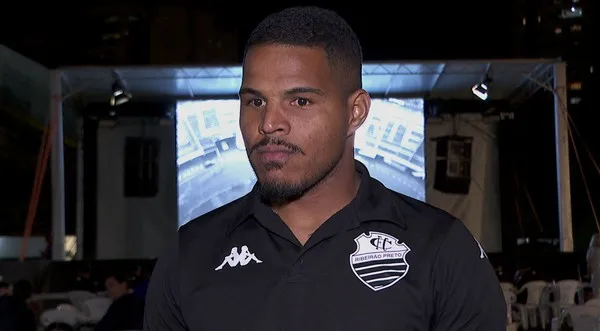 Brunão assina com o Comercial e destaca 