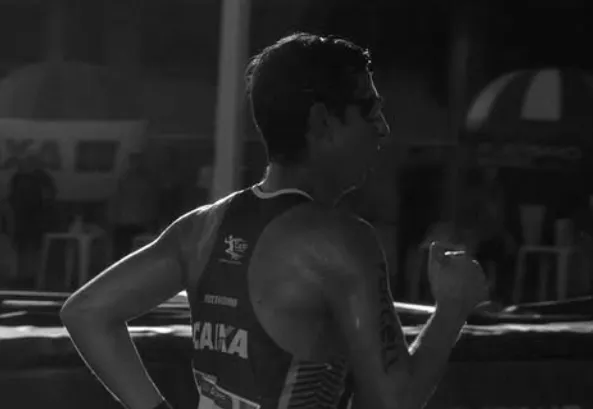 Caio Bonfim faz história no atletismo com recorde sul-americano no Troféu Brasil