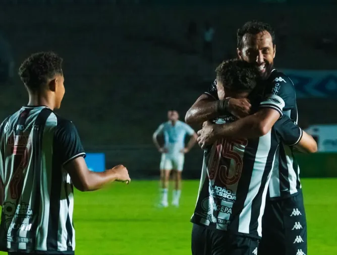 Botafogo-PB vira sobre o Caxias-RS e assume a vice-liderança da Série C