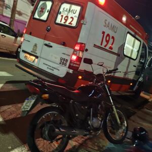 Acidente de trânsito entre carro e moto é registrado na área central