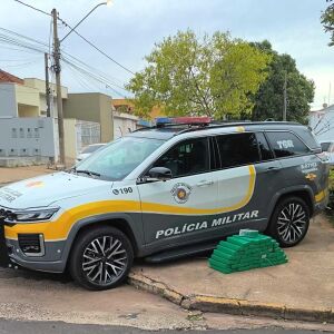Duas mulheres são presas por tráfico de drogas na SP-304 em Ibitinga