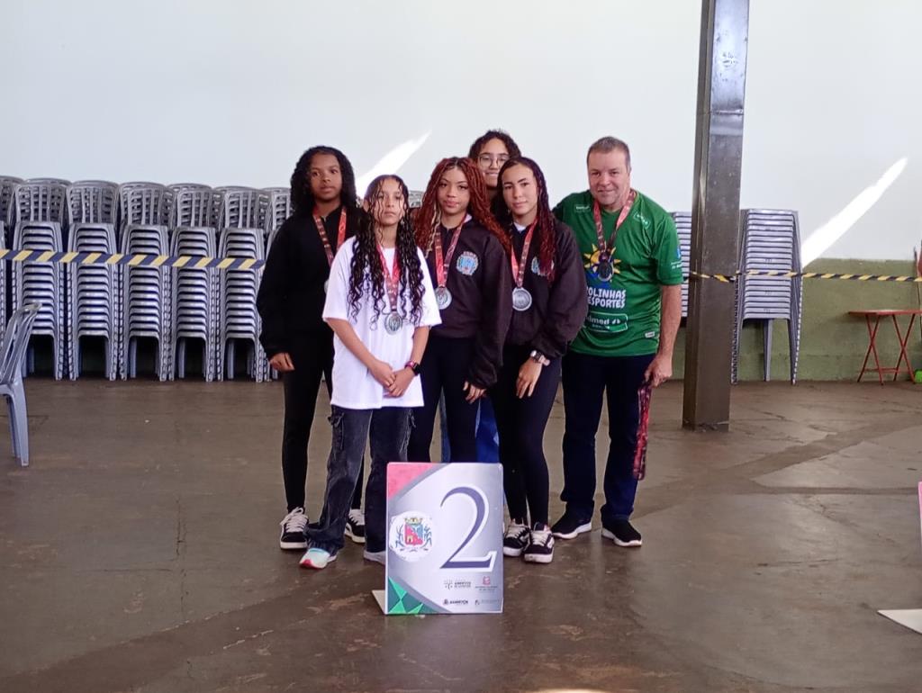 Equipe feminina Sub-21 de Damas Fundesport de Araraquara garante medalha de prata