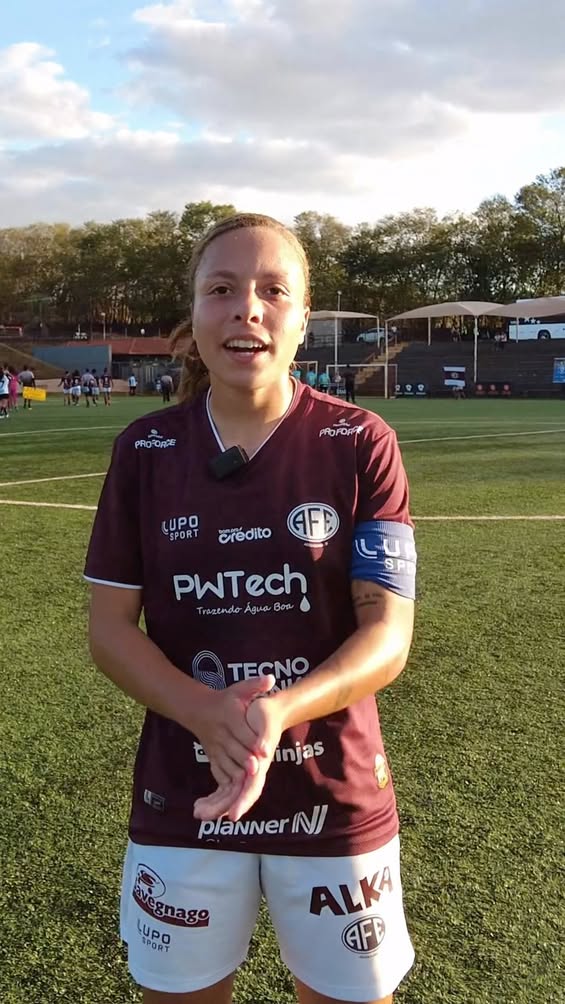 Nogueira comemora vitória e destaca atuação em goleada das Guerreirinhas Grenás