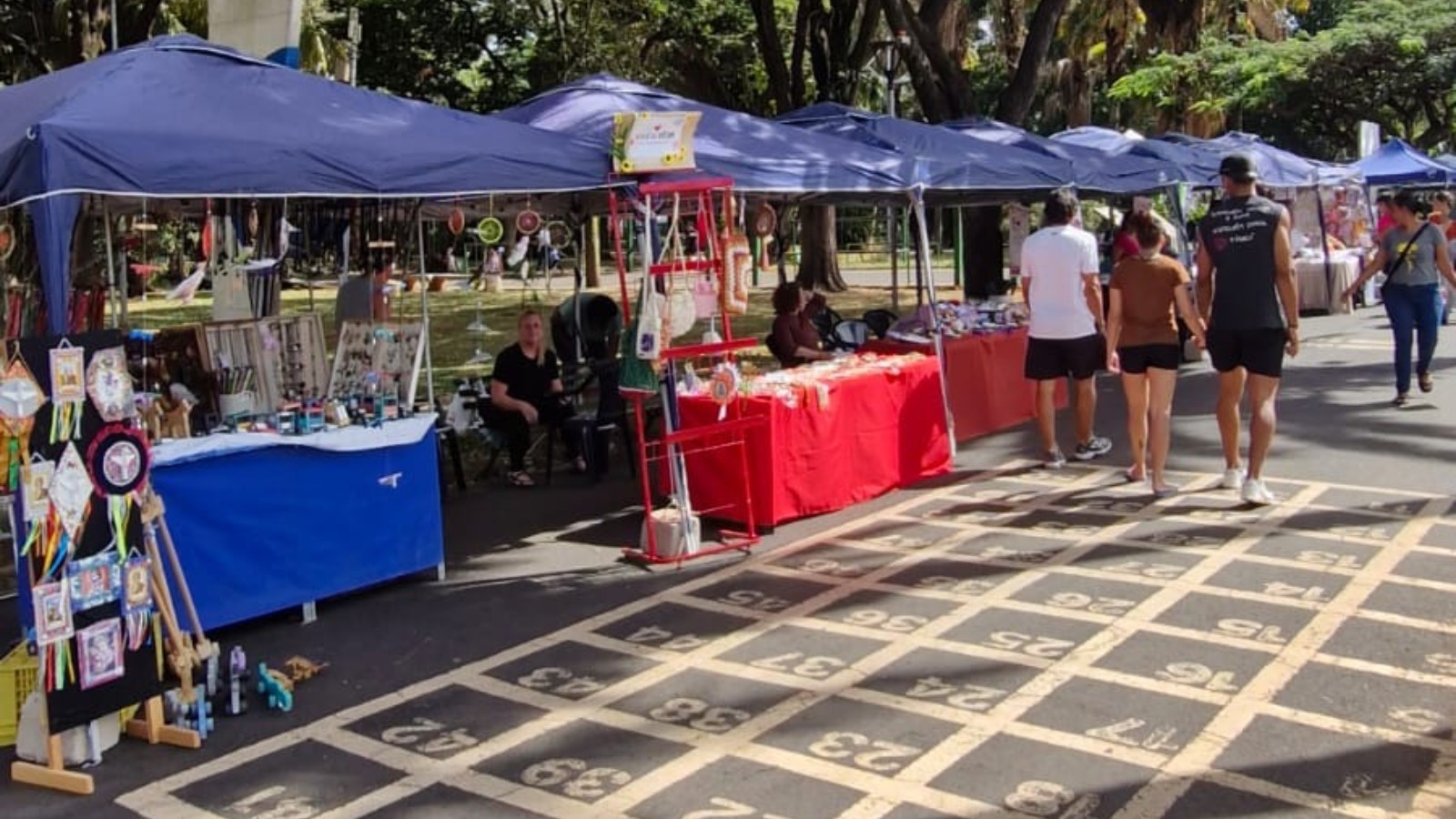 Feiras públicas impulsionam economia local e criam novas oportunidades