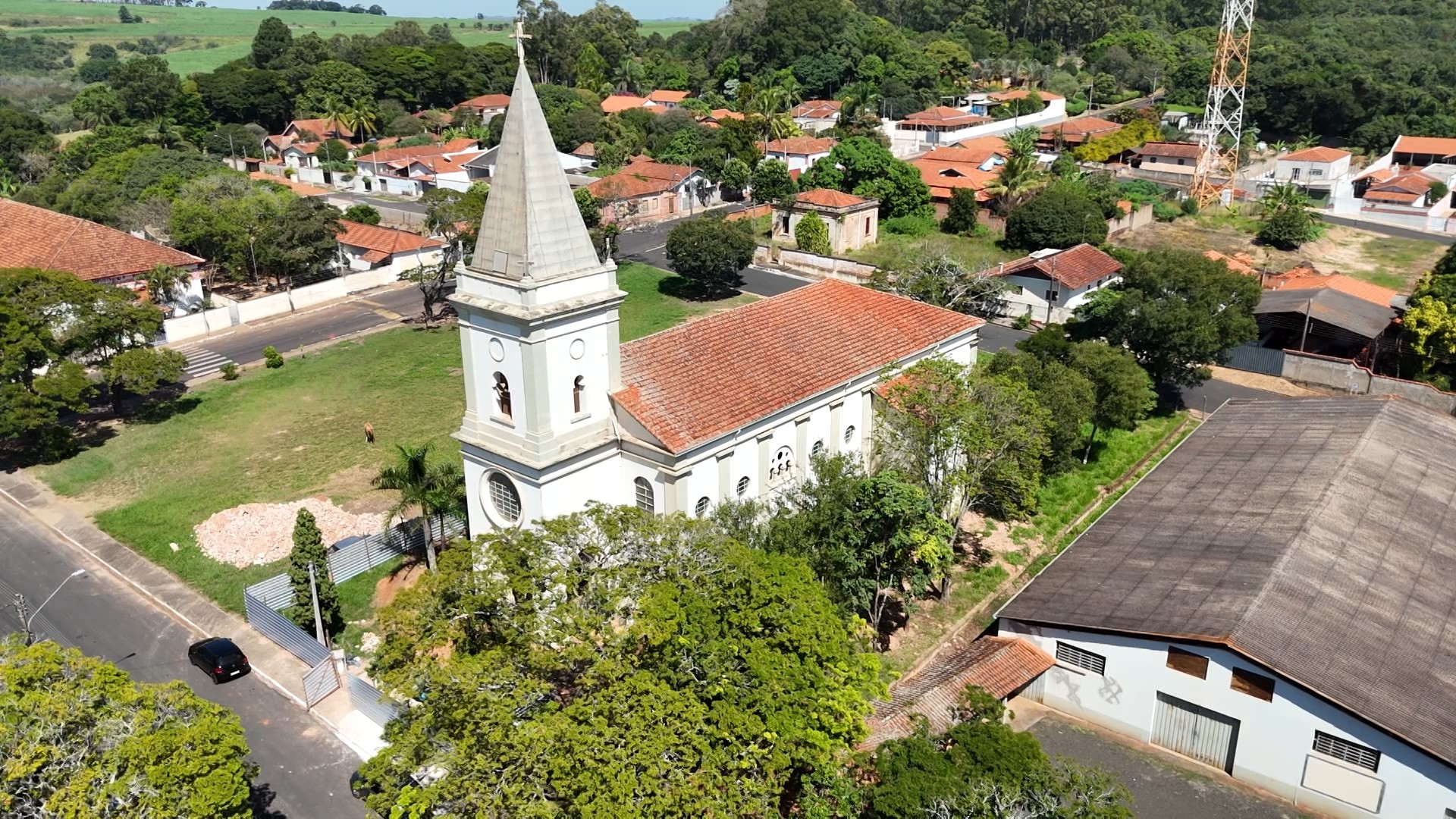 Fiéis buscam R$ 200 mil para restaurar igreja centenária em Santa Rita do Passa Quatro