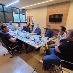 Ibaté busca investimentos em saúde em reunião com Ministério da Saúde