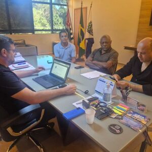 Acordo coletivo em Ibaté garante reajuste salarial e benefícios para servidores até 2026/2027