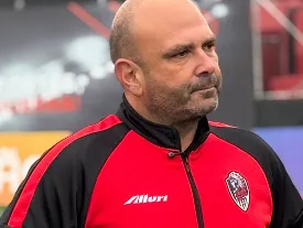Carlos Leiria elogia desempenho do Itaqua após classificação