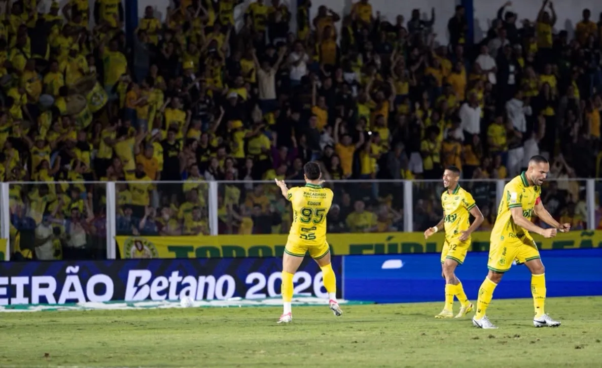 Mirassol vence Grêmio por 2 a 1 e ganha respiro no Brasileirão