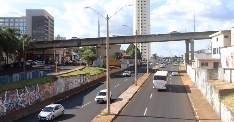 Prefeitura projeta arrecadação de R$ 21 milhões com multas de trânsito em 2025