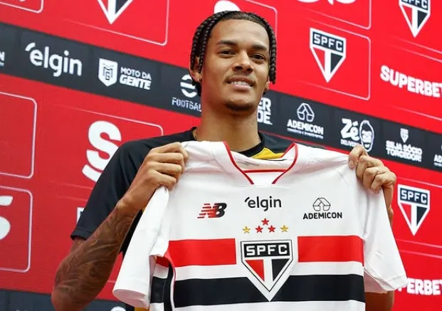 Newton aceita atuar como zagueiro caso o São Paulo precise