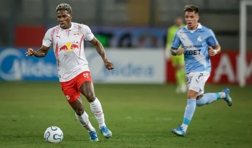 Red Bull Bragantino empata com Sporting Cristal e adia decisão da vaga na Sul-Americana