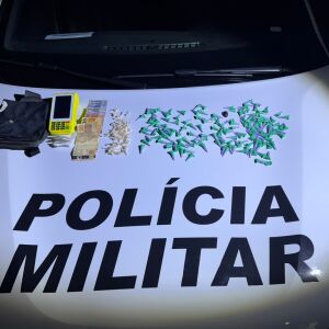 Homem é preso por tráfico de drogas em operação da Polícia Militar no Antenor Garcia