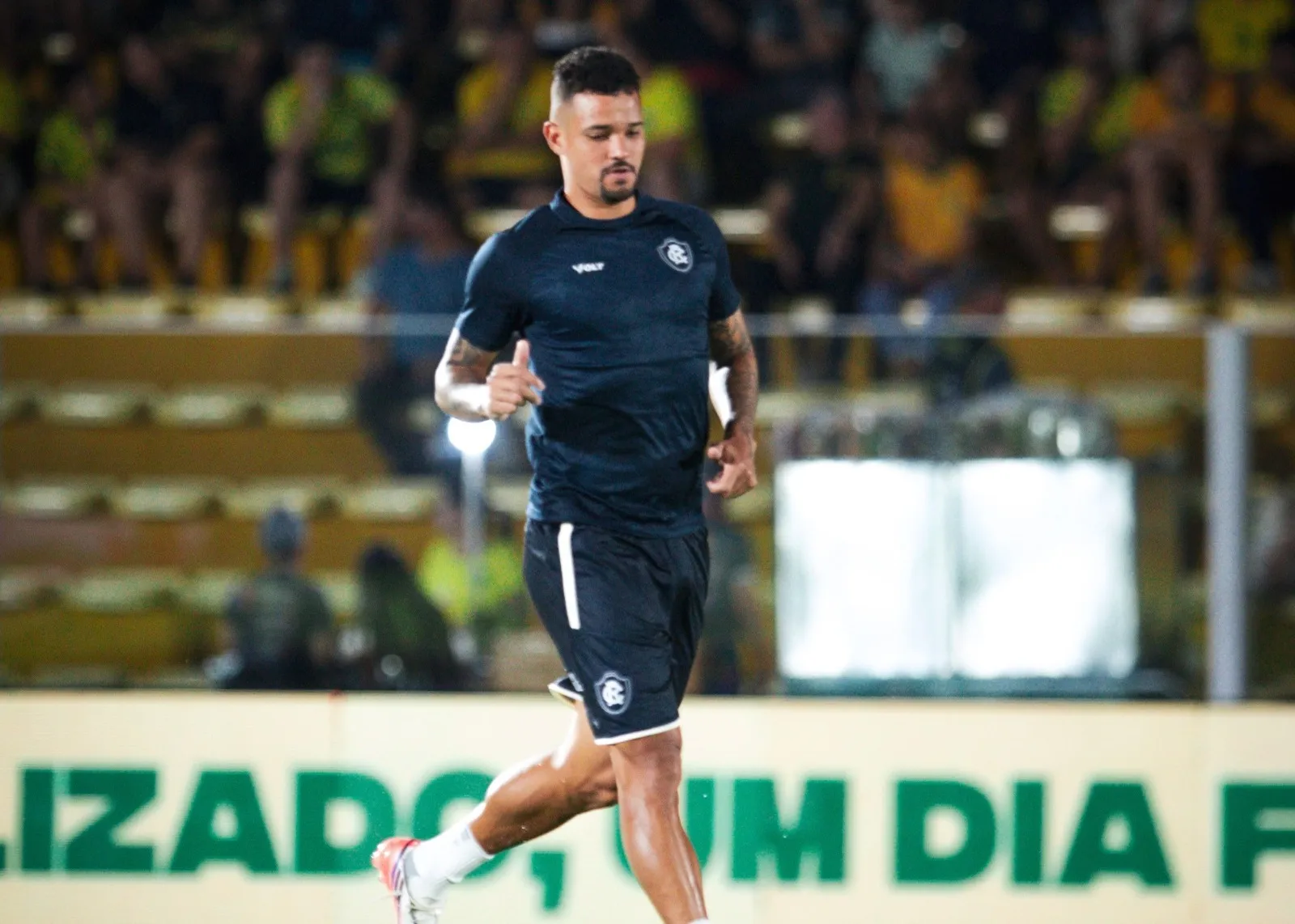 Zagueiro do Remo analisa nova derrota no Brasileirão após apático segundo tempo