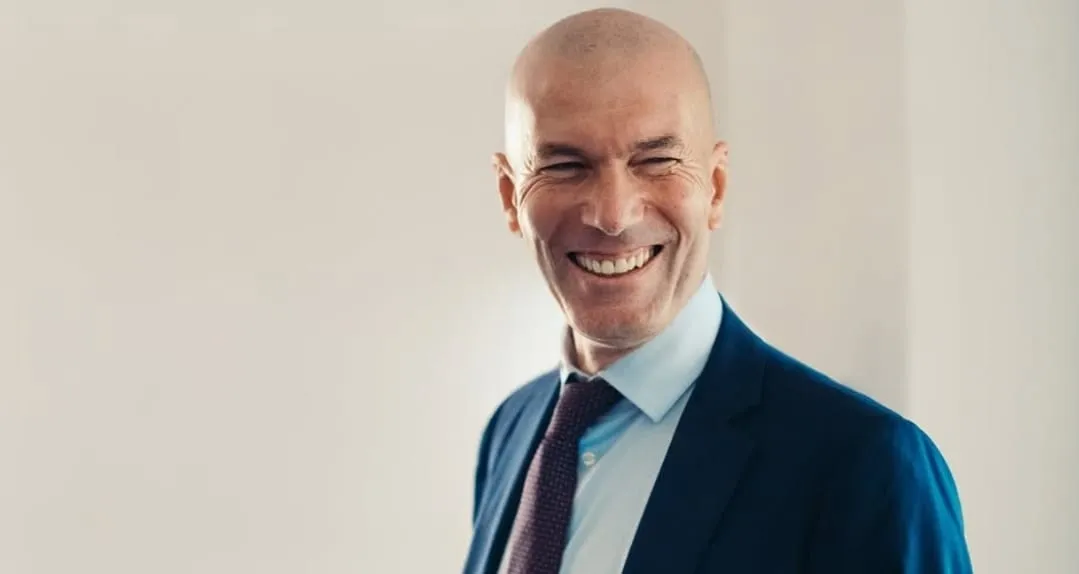 Salário de Zidane na França é inferior ao valor pago a Ancelotti no Brasil