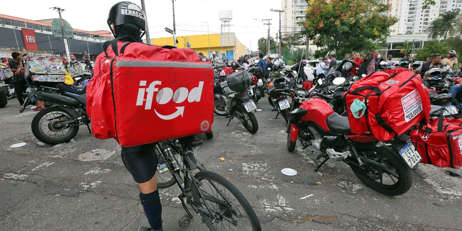 Anvisa autoriza venda de medicamentos em plataformas digitais como iFood