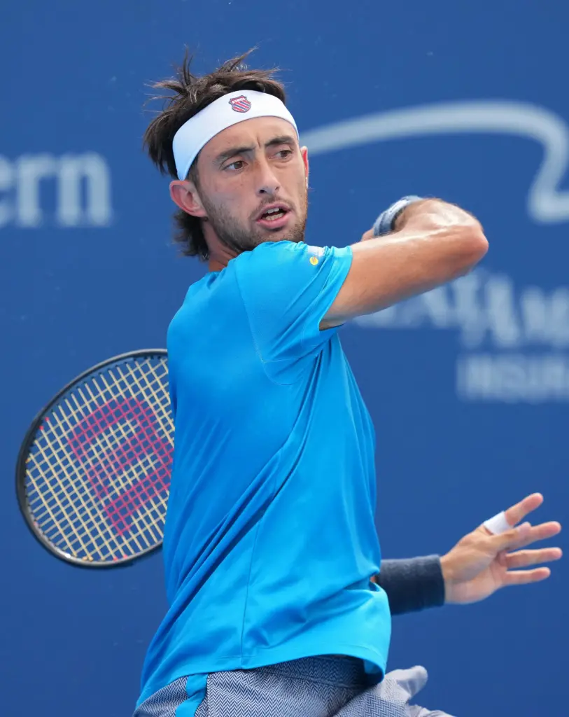 Tirante surpreende Djokovic e avança no Masters 1000 de Cincinnati