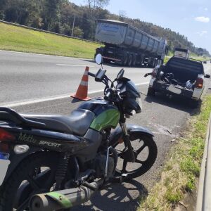 Atropelamento na rodovia Washington Luís deixa dois feridos graves em São Carlos