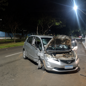 Motorista perde o controle e sofre acidente em São Carlos perto da USP