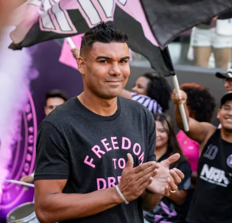A estreia de Casemiro no Inter Miami é marcada por gol contra e empate