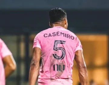 Inter Miami goleia com quatro gols de Messi e primeiro gol de Casemiro