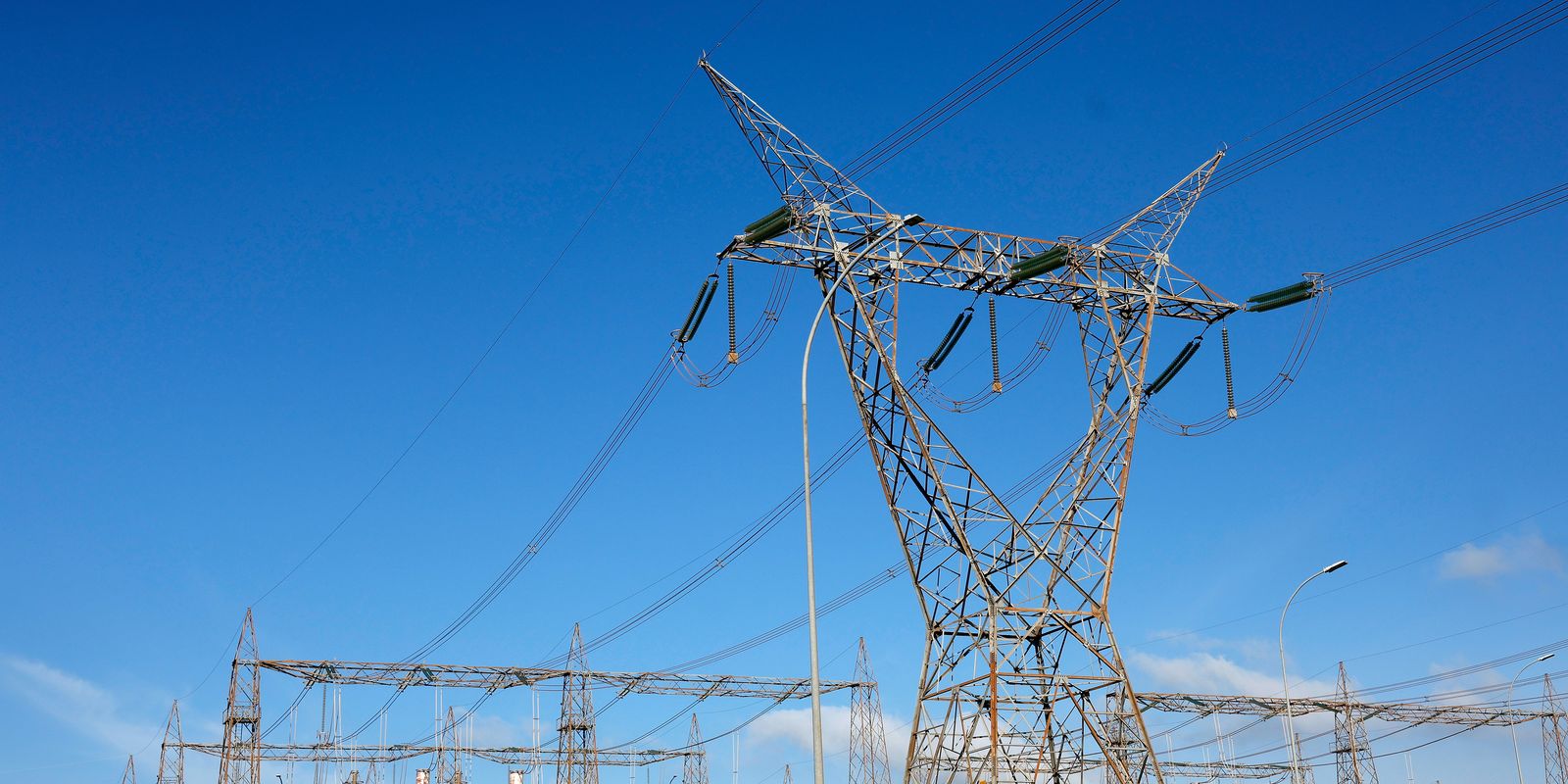 Decreto expande o mercado livre de energia para residências a partir de 2028