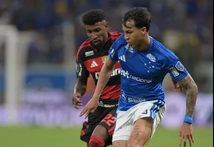 Cruzeiro e Flamengo empatam na libertadores e deixam disputa em aberto