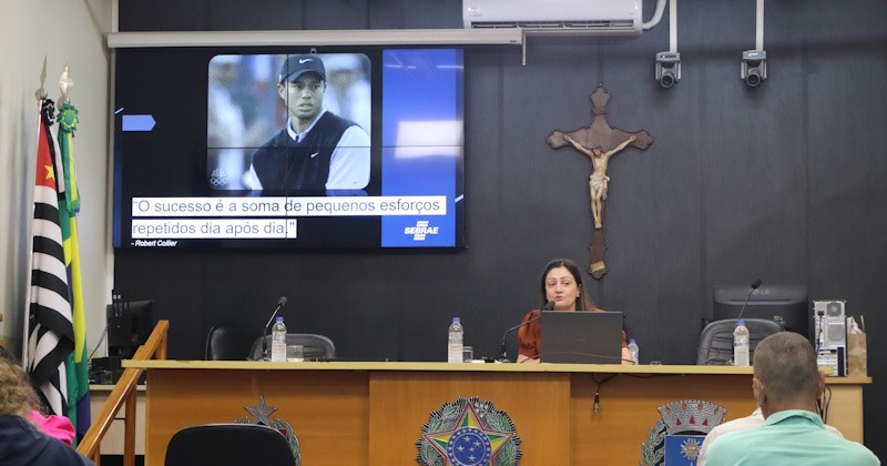 Escola do Legislativo debate desafios do jovem empreendedor em palestra
