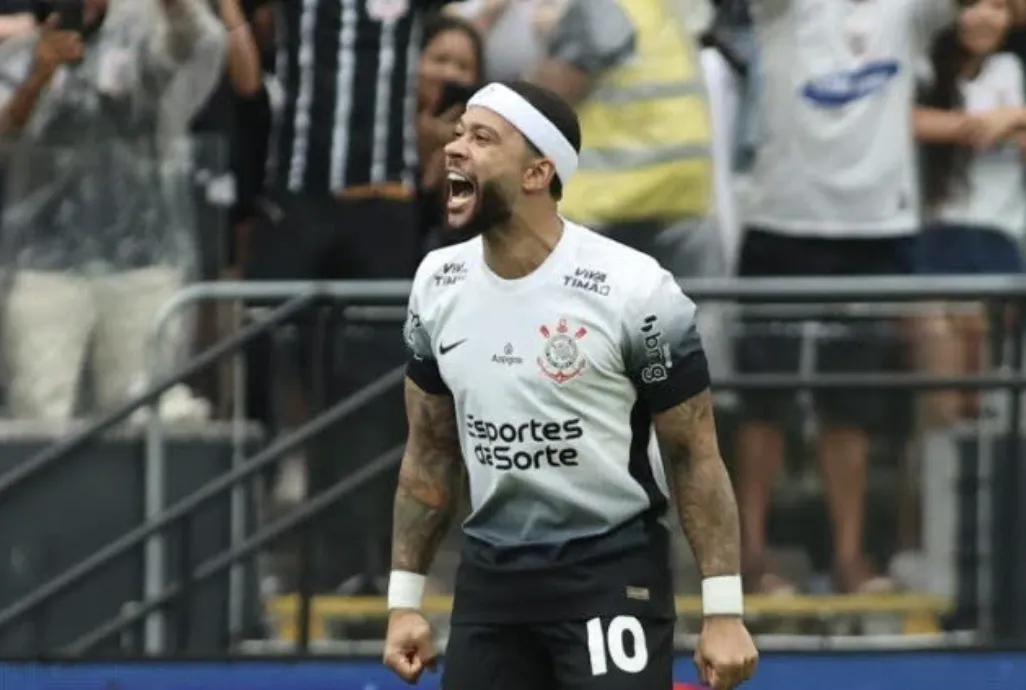 Fernando Diniz lamenta saída de Memphis no Corinthians e aponta frustração
