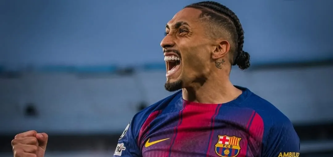 Raphinha brilha na goleada do Barcelona sobre o Elche por LaLiga