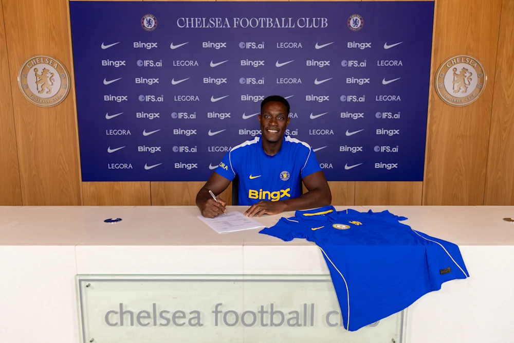 Welbeck no Chelsea: atacante chega para liderar promessas no clube