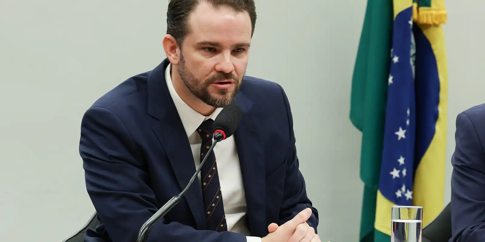 Ministério da Fazenda autoriza empréstimo de R$ 12,9 bilhões para cinco estados